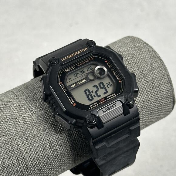 Casio Illuminator Watch Mens 43mm Black Digital W-737H 3428 WR 100M New Battery - Picture 1 of 15